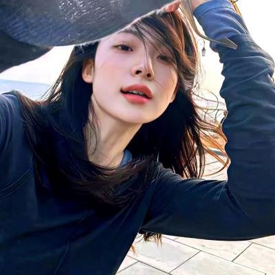 女人世上